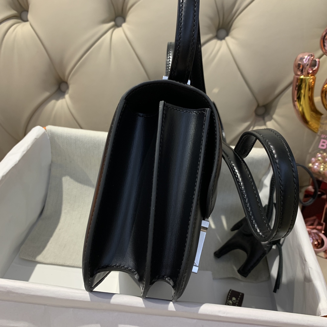 에르메스 콘스탄스18 블랙 은장